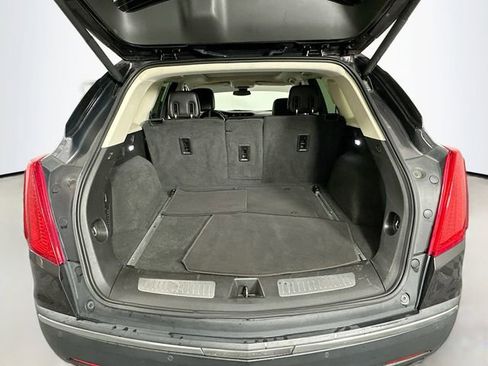 Used 2017 Cadillac XT5 Luxury w/ Driver Awareness Package image 26
