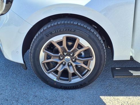 New 2025 Ford Expedition King Ranch image 24