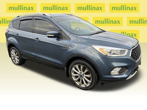 Used 2018 Ford Escape Titanium w/ Ford Safe & Smart Package image 1