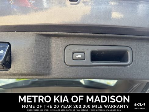 Used 2025 Honda Pilot EX-L image 32