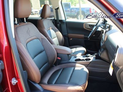 New 2025 Ford Bronco Sport Outer Banks image 7