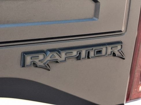 Used 2018 Ford F150 Raptor w/ Equipment Group 802A Luxury AWD/4WD image 30