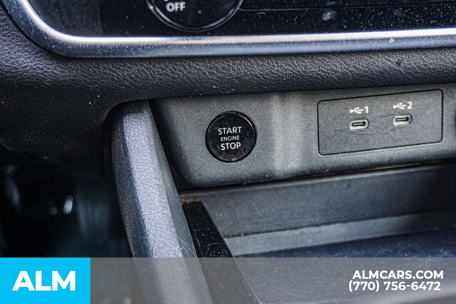 Used 2024 Nissan Rogue S FWD image 31
