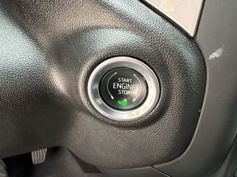 Used 2024 Chevrolet Silverado 1500 Custom AWD/4WD image 28