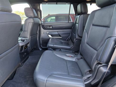 Used 2025 Toyota Sequoia Platinum image 14