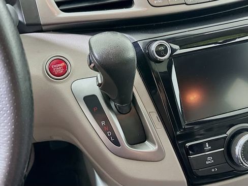 Used 2016 Honda Odyssey Touring image 21