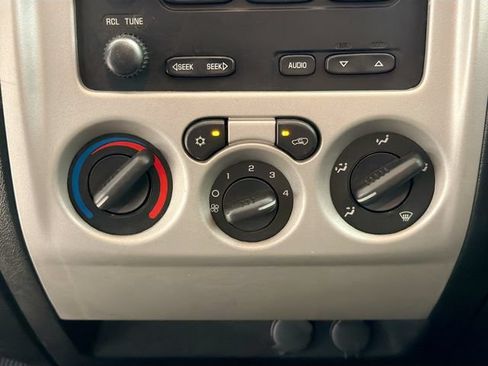 Used 2009 Chevrolet Colorado W/T RWD image 12