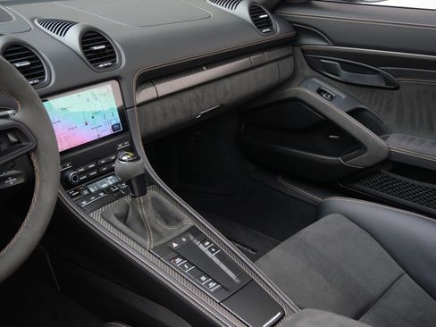 Used 2024 Porsche 718 Boxster Spyder RS image 16