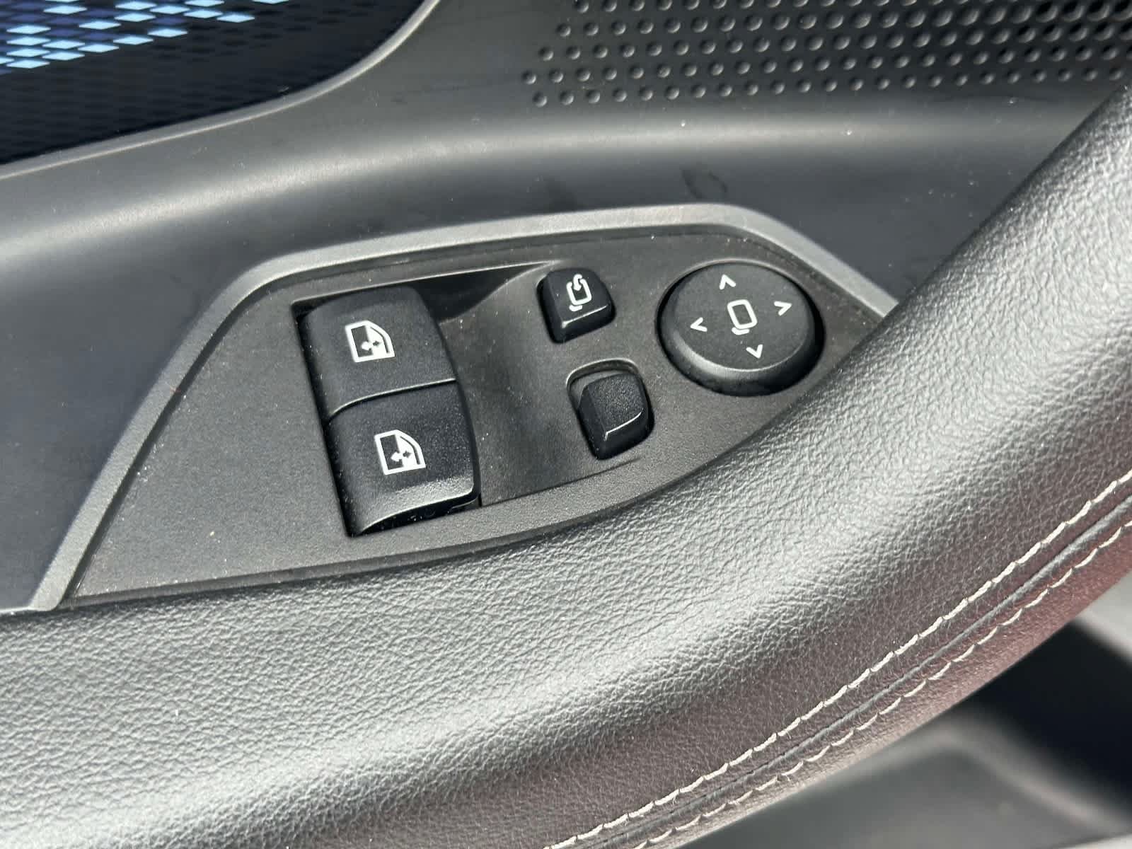 Used 2024 BMW M2 w/ Lighting Package RWD image 18