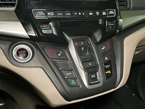 Used 2019 Honda Odyssey EX image 26