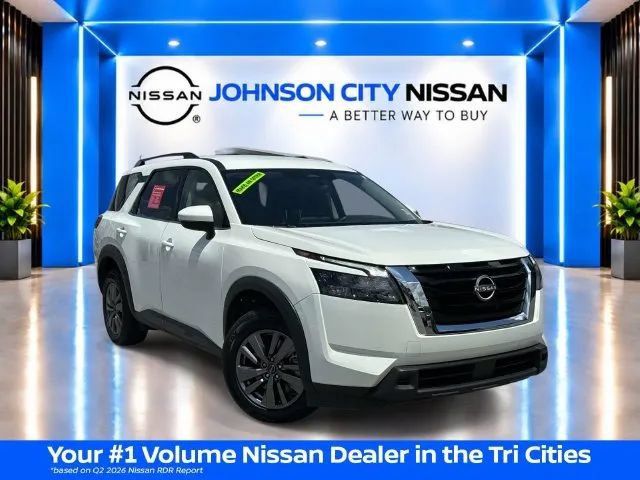 Certified 2025 Nissan Pathfinder SV AWD/4WD image 1