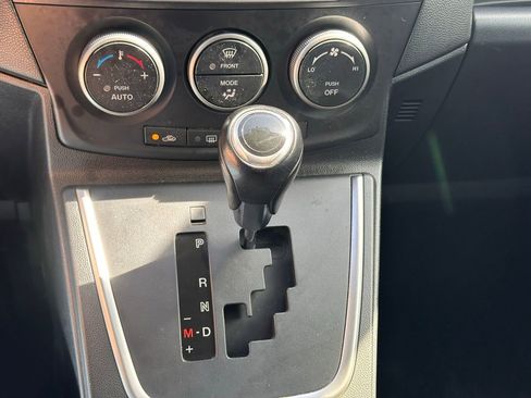 Used 2014 MAZDA MAZDA5 Touring image 31