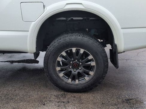 Used 2024 Nissan Titan PRO-4X w/ Pro-4x Convenience Package image 36