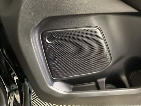 Used 2024 Ford Escape Active AWD/4WD image 32