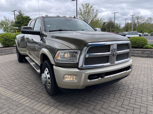 Used 2014 RAM 3500 Laramie Longhorn RWD image 7