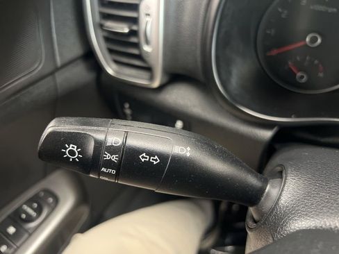 Used 2018 Kia Sportage LX FWD image 20