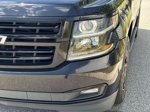Used 2019 Chevrolet Tahoe Premier w/ RST Edition RWD image 9
