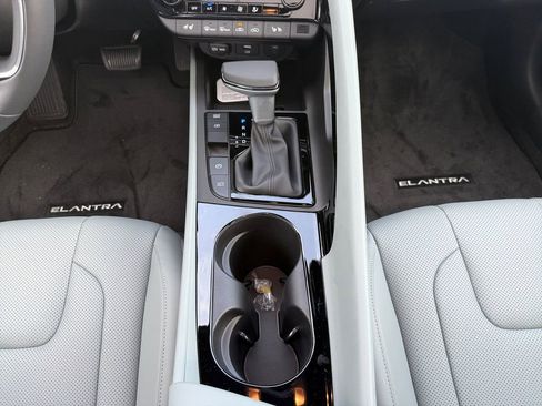 New 2026 Hyundai Elantra Limited w/ Cargo Package FWD image 15