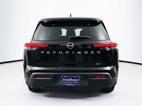 Certified 2023 Nissan Pathfinder S image 7