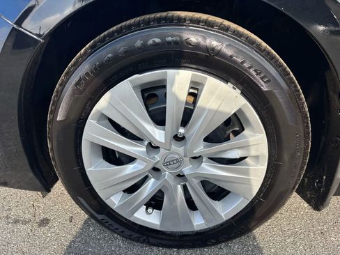 Used 2025 Nissan Sentra S image 23