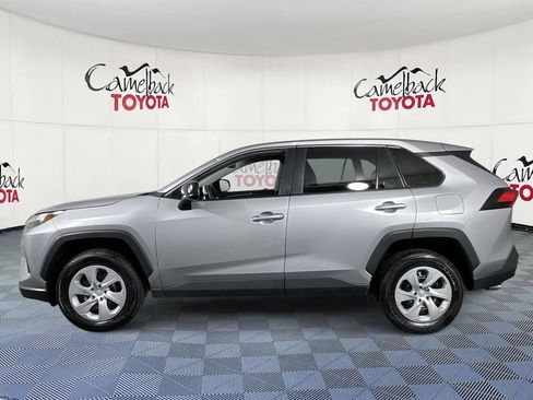 Used 2024 Toyota RAV4 LE image 4