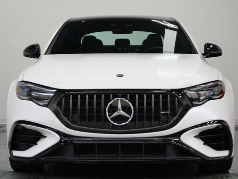 Used 2025 Mercedes-Benz E 53 AMG e 4MATIC Sedan image 4