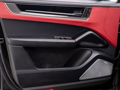 New 2026 Porsche Cayenne S AWD/4WD image 14
