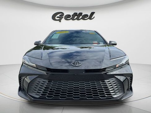 Used 2025 Toyota Camry SE w/ Multimedia Upgrade Package FWD image 2