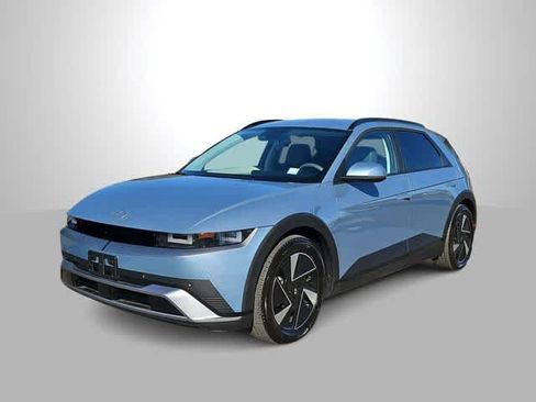 Used 2025 Hyundai Ioniq 5 SEL image 4