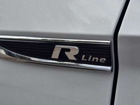 Used 2020 Volkswagen Jetta R-Line w/ R-Line Cold Weather Package FWD image 26