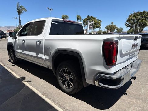 Used 2025 GMC Sierra 1500 SLT RWD image 3