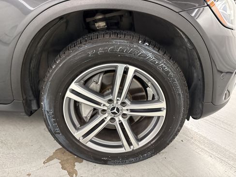 Certified 2022 Mercedes-Benz GLC 300 image 13