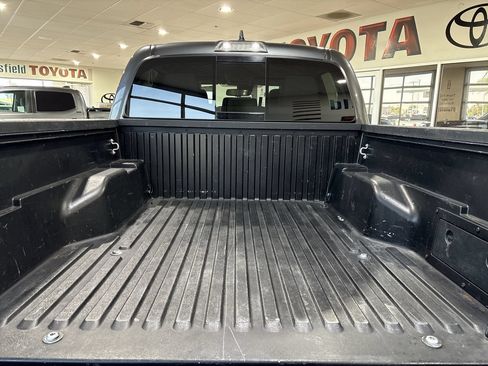 Certified 2021 Toyota Tacoma SR5 RWD image 24