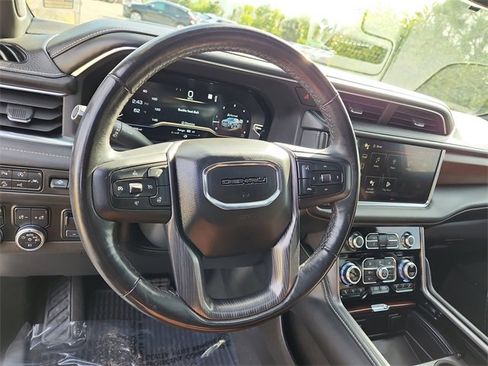 Certified 2023 GMC Yukon Denali Ultimate image 20