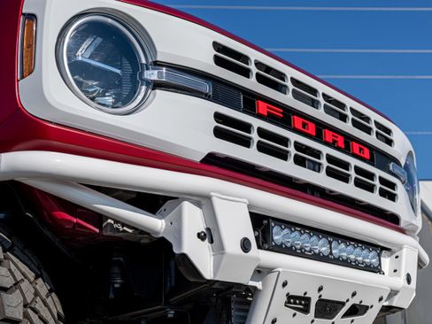 New 2025 Ford Bronco Heritage Edition AWD/4WD image 16