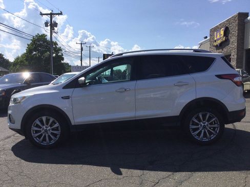 Used 2018 Ford Escape Titanium AWD/4WD image 11