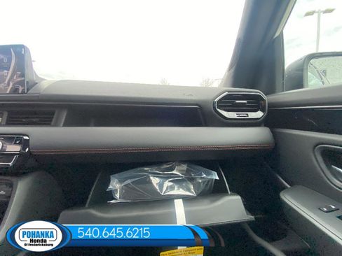 New 2025 Honda Pilot TrailSport image 28