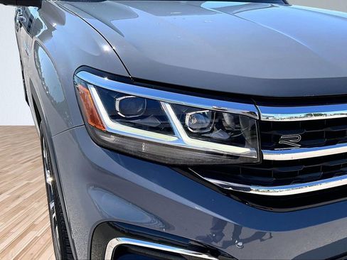 Used 2020 Volkswagen Atlas Cross Sport SEL Premium R-Line AWD/4WD image 29
