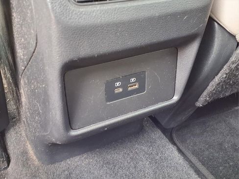Used 2022 Nissan Rogue SV FWD image 20