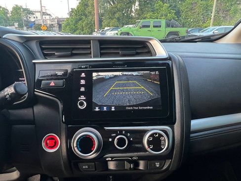 Used 2018 Honda Fit EX image 22