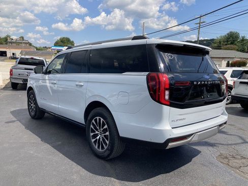 Certified 2025 Ford Expedition Max Platinum AWD/4WD image 6