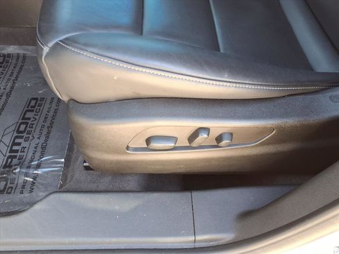 Certified 2023 Cadillac XT4 Premium Luxury image 20