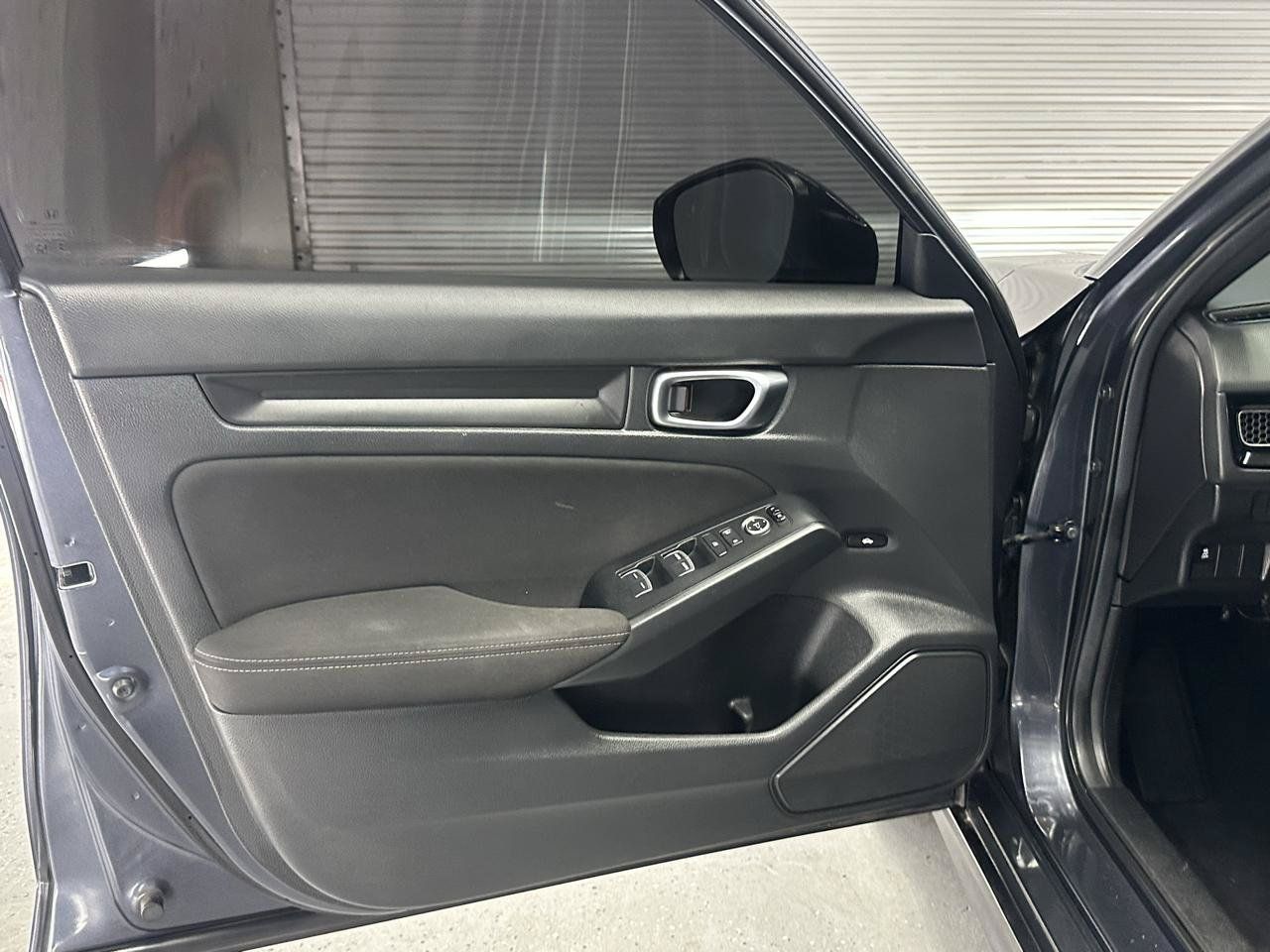 Used 2025 Honda Civic Sport image 15