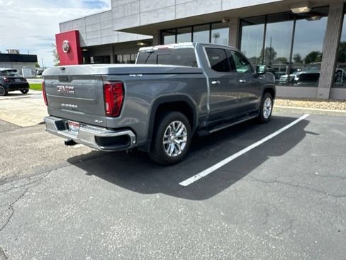 Used 2021 GMC Sierra 1500 SLT w/ SLT Premium Package AWD/4WD image 11