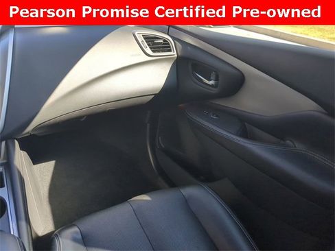 Used 2022 Nissan Murano SL w/ SL Moonroof Package image 16