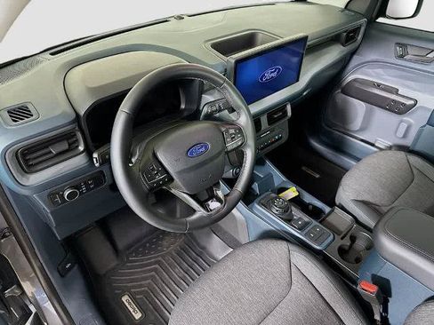 Certified 2025 Ford Maverick XLT w/ XLT Luxury Package AWD/4WD image 2