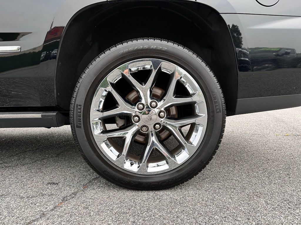Certified 2019 GMC Yukon Denali w/ Denali Ultimate Package AWD/4WD image 47