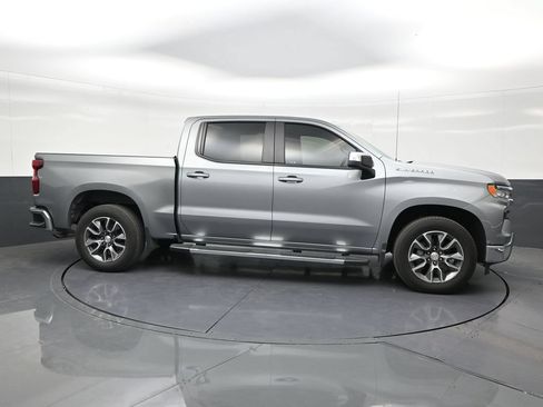 Used 2025 Chevrolet Silverado 1500 LT RWD image 6