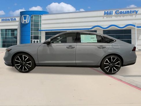 New 2026 Honda Accord Touring image 2
