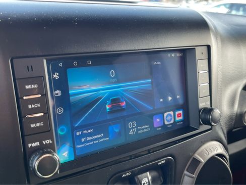 Used 2014 Jeep Wrangler Unlimited Sport w/ Quick Order Package 24S image 13